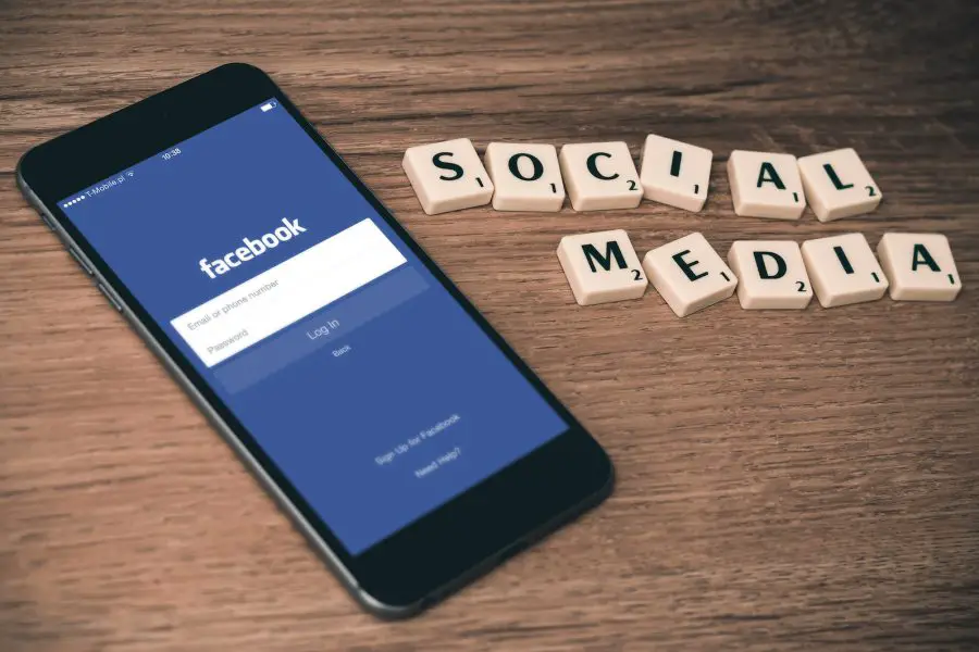 Facebook i SEO: Klucz do sukcesu online
